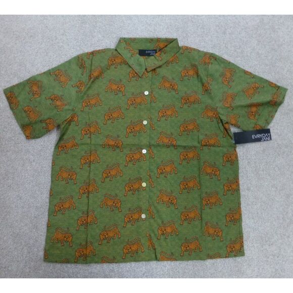 NWT Evryday Jane Green Tiger Print Button Up Short SleeveTop - Picture 13 of 13